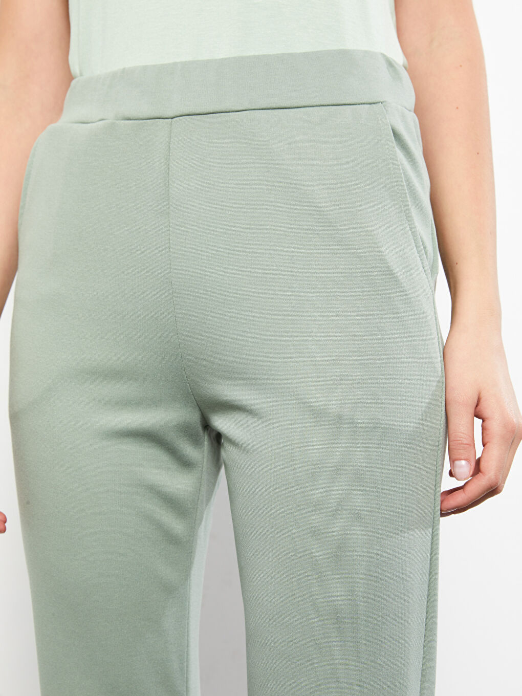 بنطلون رياضي سادة بخصر مرن للسيدات-2