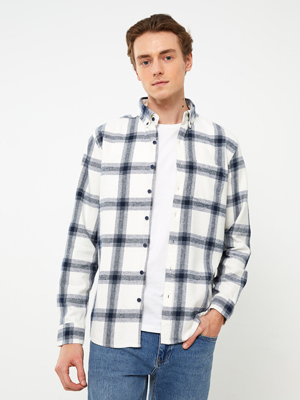 قميص رجالي كاروهات كم طويل بقصة عادية من قماش الجبردين-1