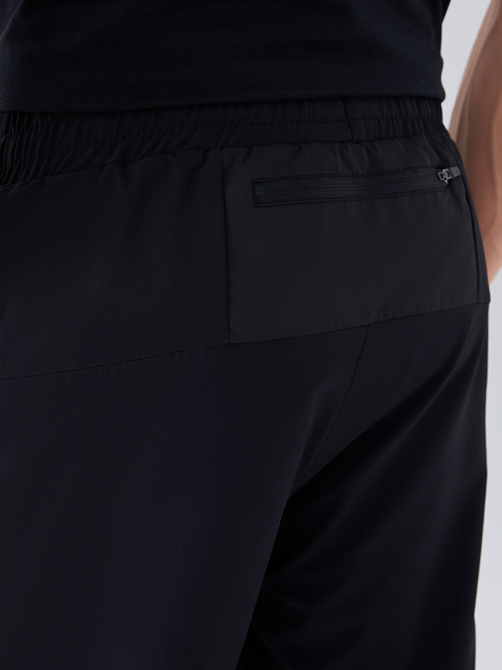 Slim Fit Men's Sports Tights Shorts-5