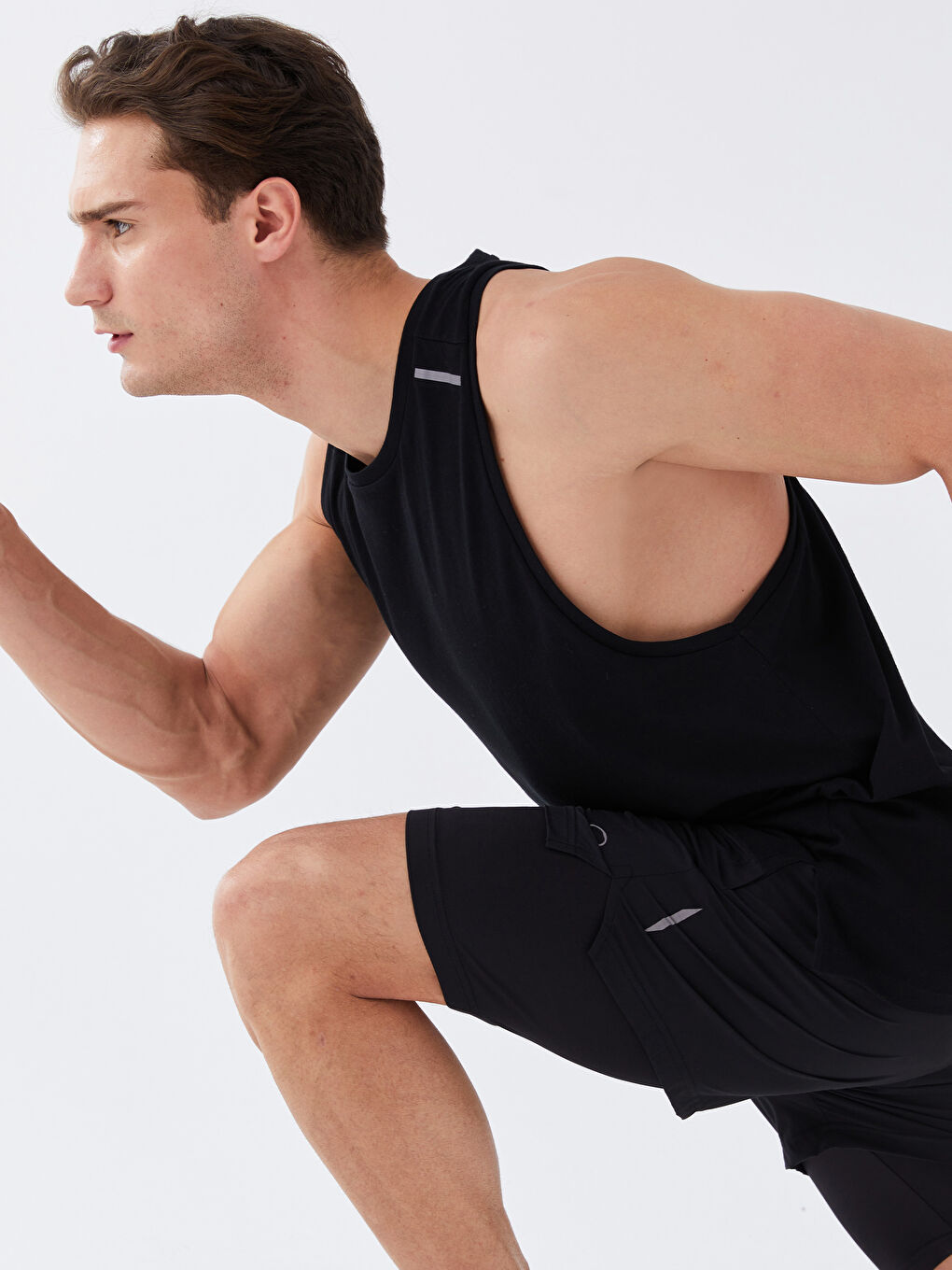 شورت رفيع للرجال مع تايتس