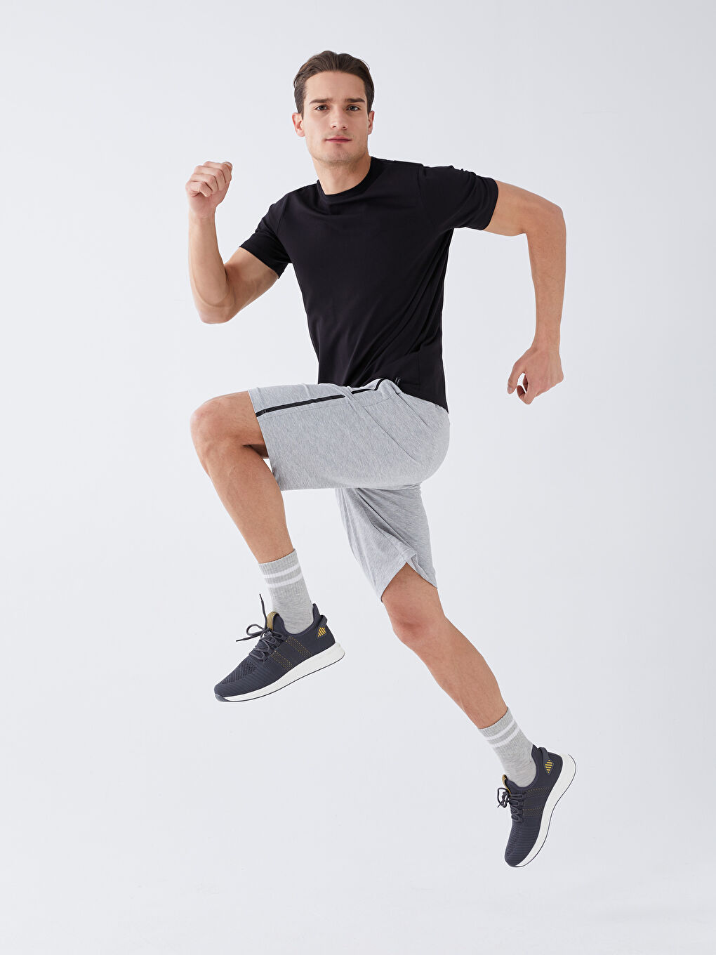 Gri Slim Fit Beli Lastikli Erkek Şort