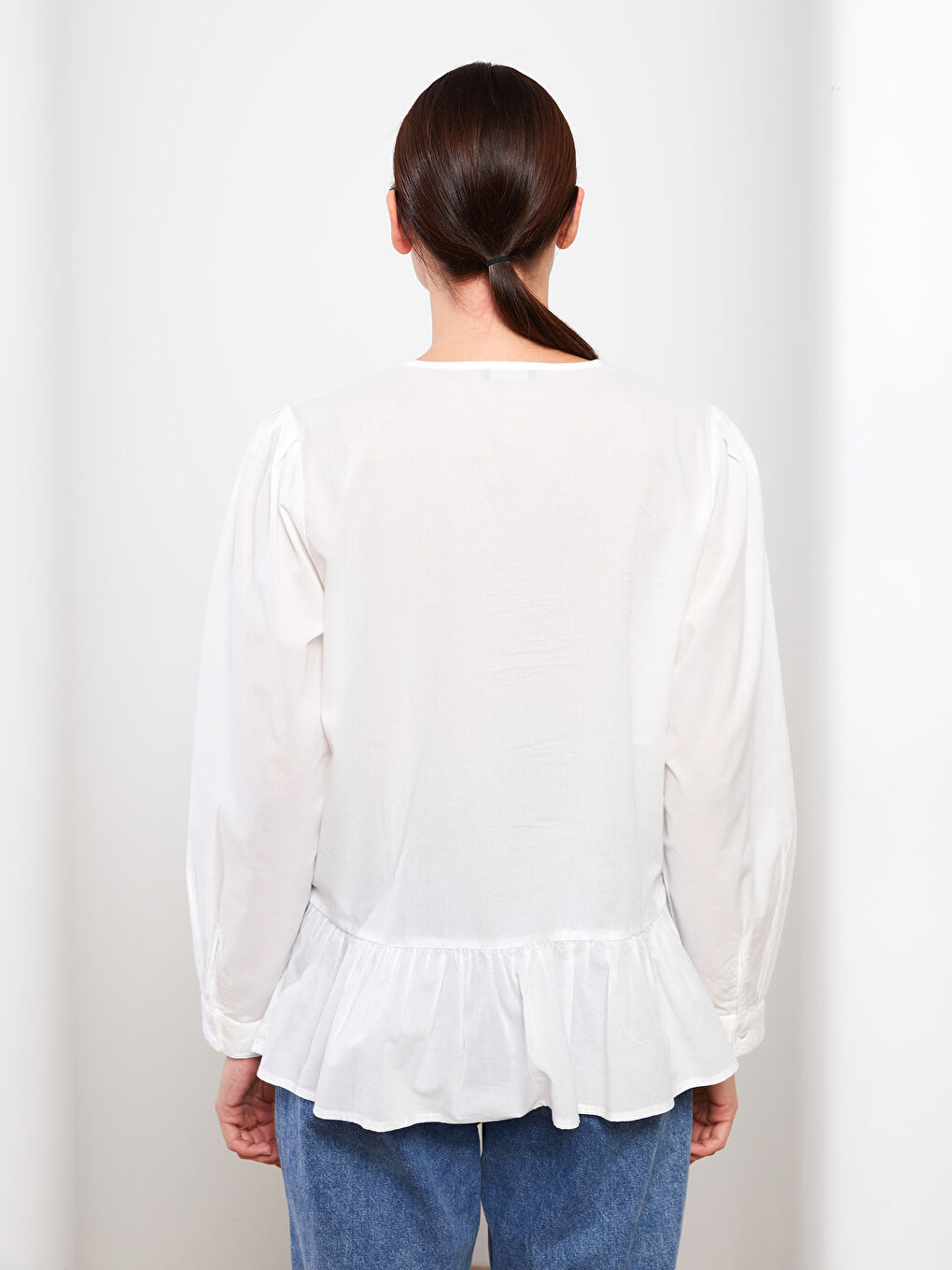 LCW Modest Crew Neck Embroidered Long Sleeve Women's Shirt -S33953Z8-SAT