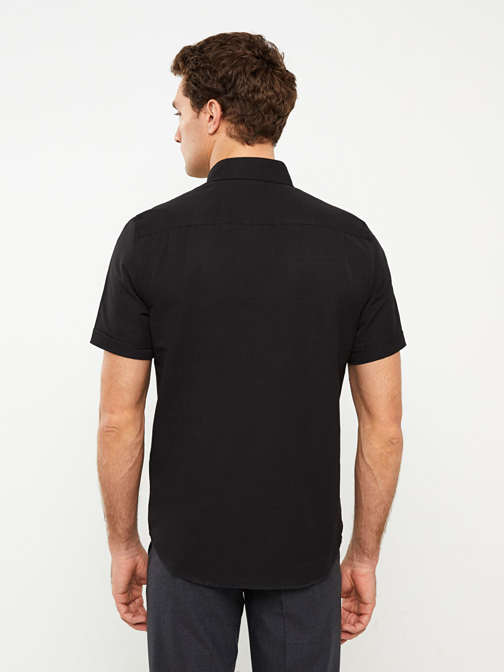 Siyah Regular Fit Kısa Kollu Poplin Erkek Gömlek-4