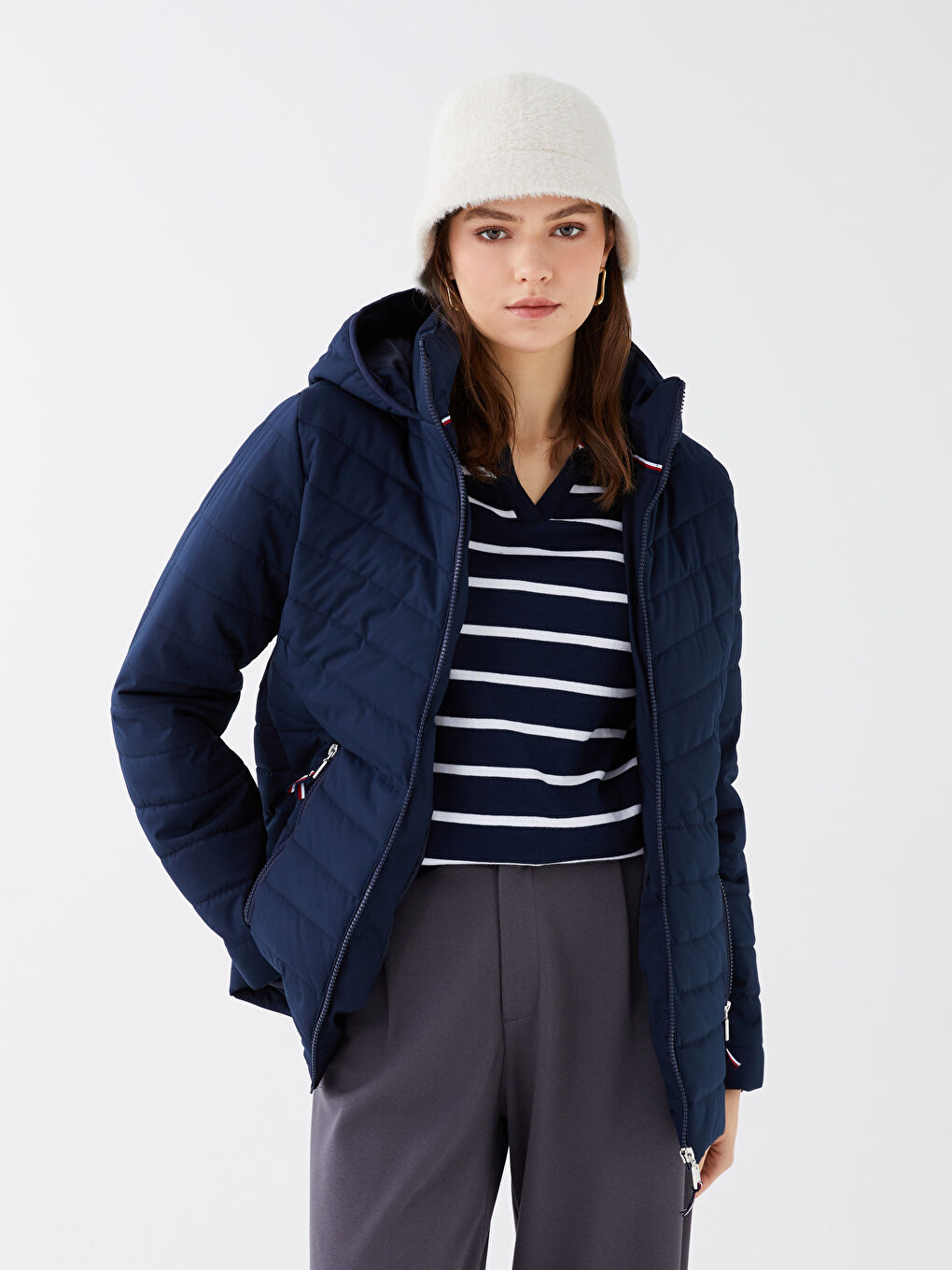 SOUTHBLUE Damen Kapuzenmantel in Schlichtem Design -S34121Z8-DWP