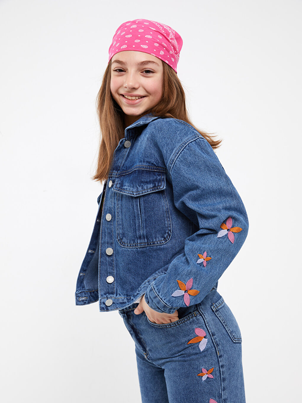 Collared Neck Embroidered Girls' Denim Jacket-2