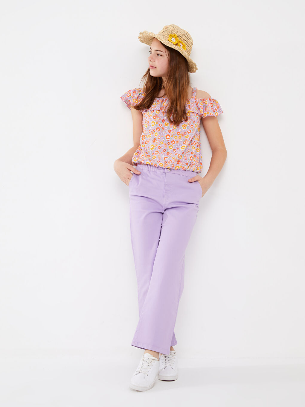 LCW Kids Elastic Waist Basic Bell-Bottoms Girl Trousers -S34182Z4-FMN