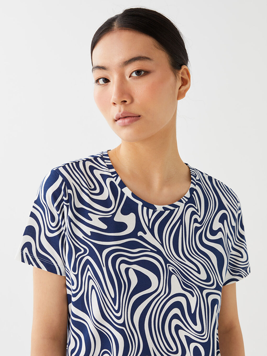 Crew Neck Patterned Short Sleeve Women's T-Shirt-2