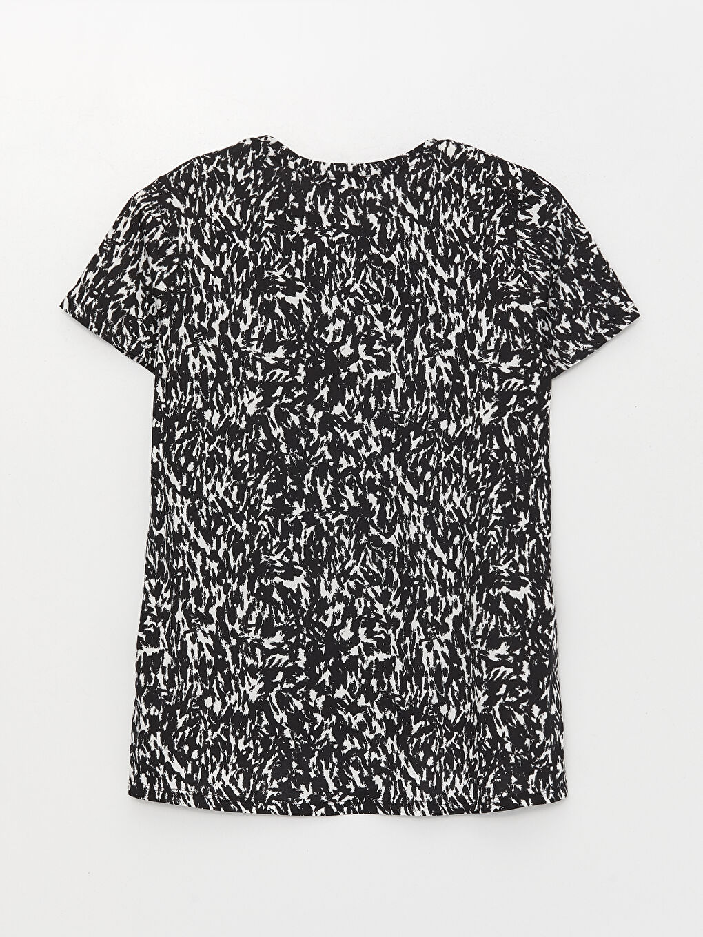 Ekru Bisiklet Yaka Desenli Kısa Kollu Kadın Tişört-6