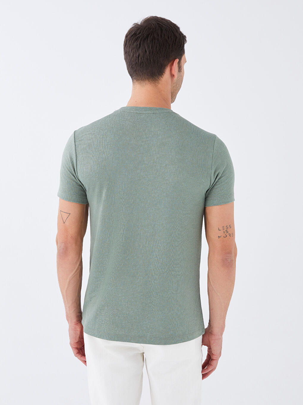 მრგვალი საყელო მოკლე სახელო ნაბეჭდი დავარცხნილი ლინენის ნაზავი მამაკაცის მაისური-4