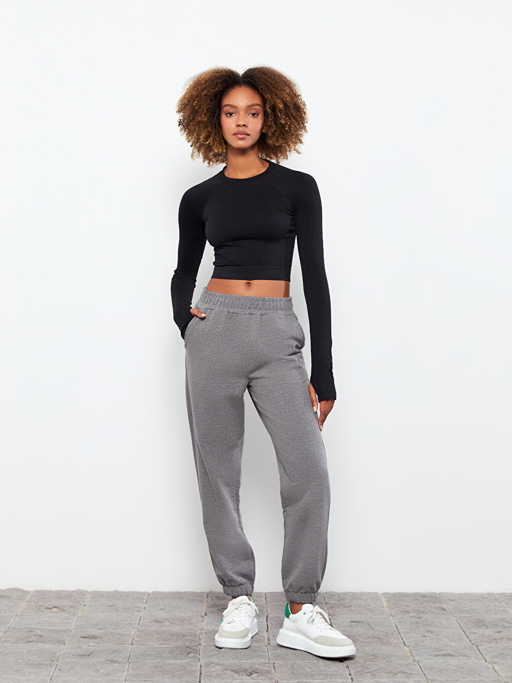 Siyah Bisiklet Yaka Düz Uzun Kollu Kadın Spor Tişört-2