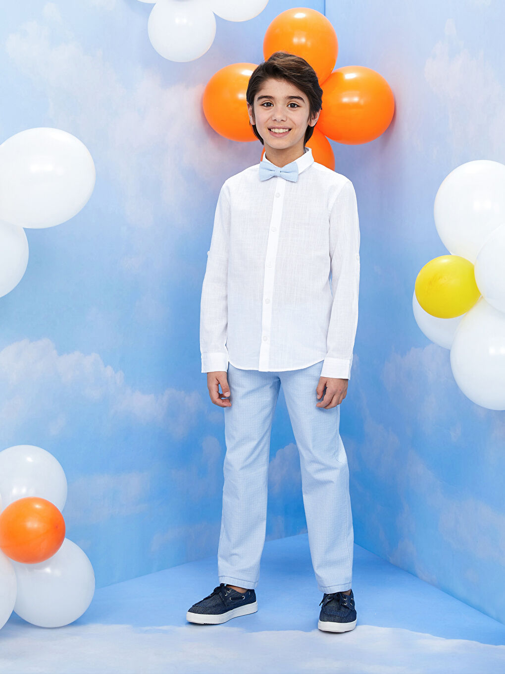 Mavi Beli Ayarlanabilir Lastikli Erkek Çocuk Pantolon