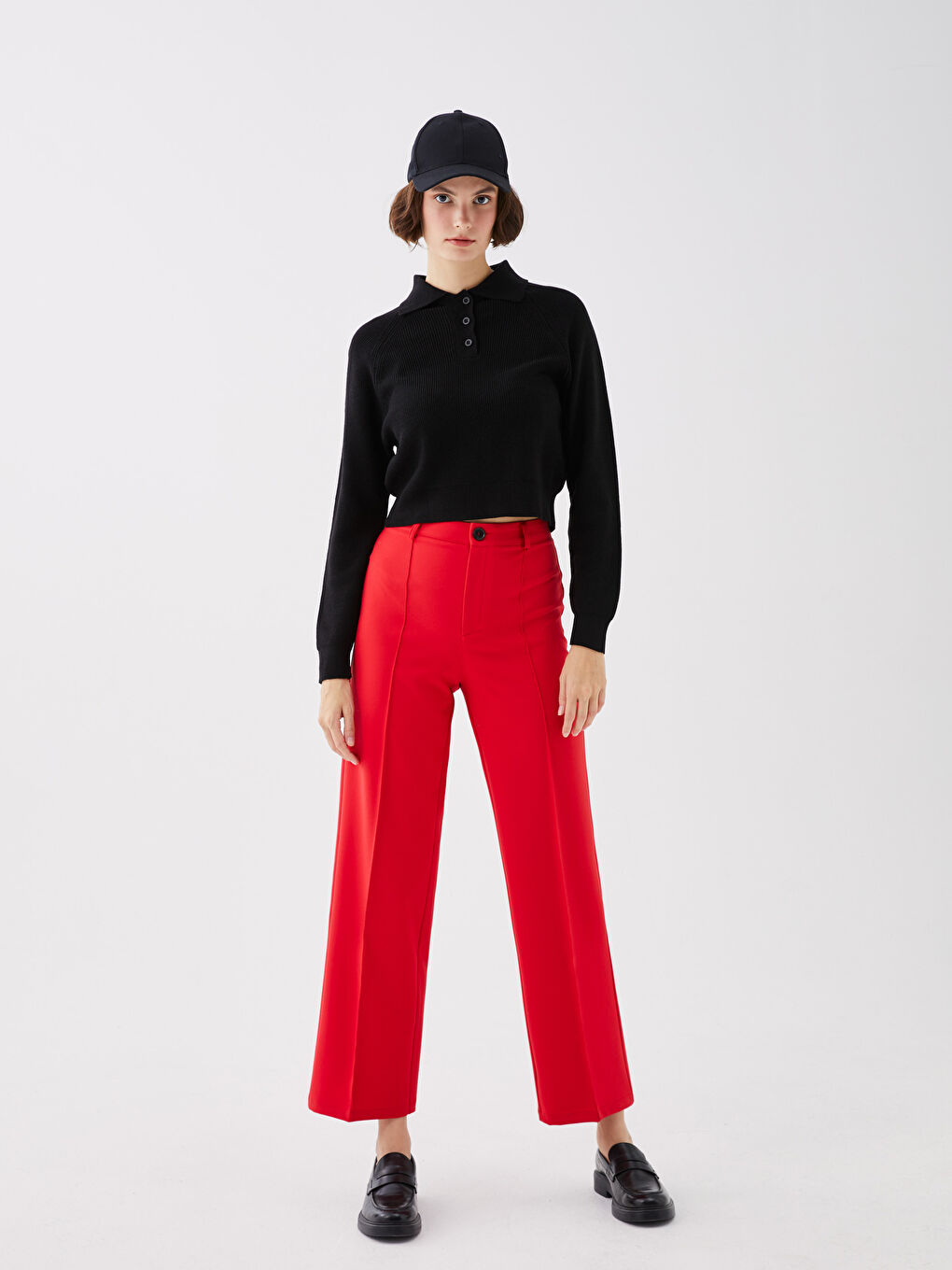 Siyah Yazı Nakışlı Kadın Kep Şapka-2