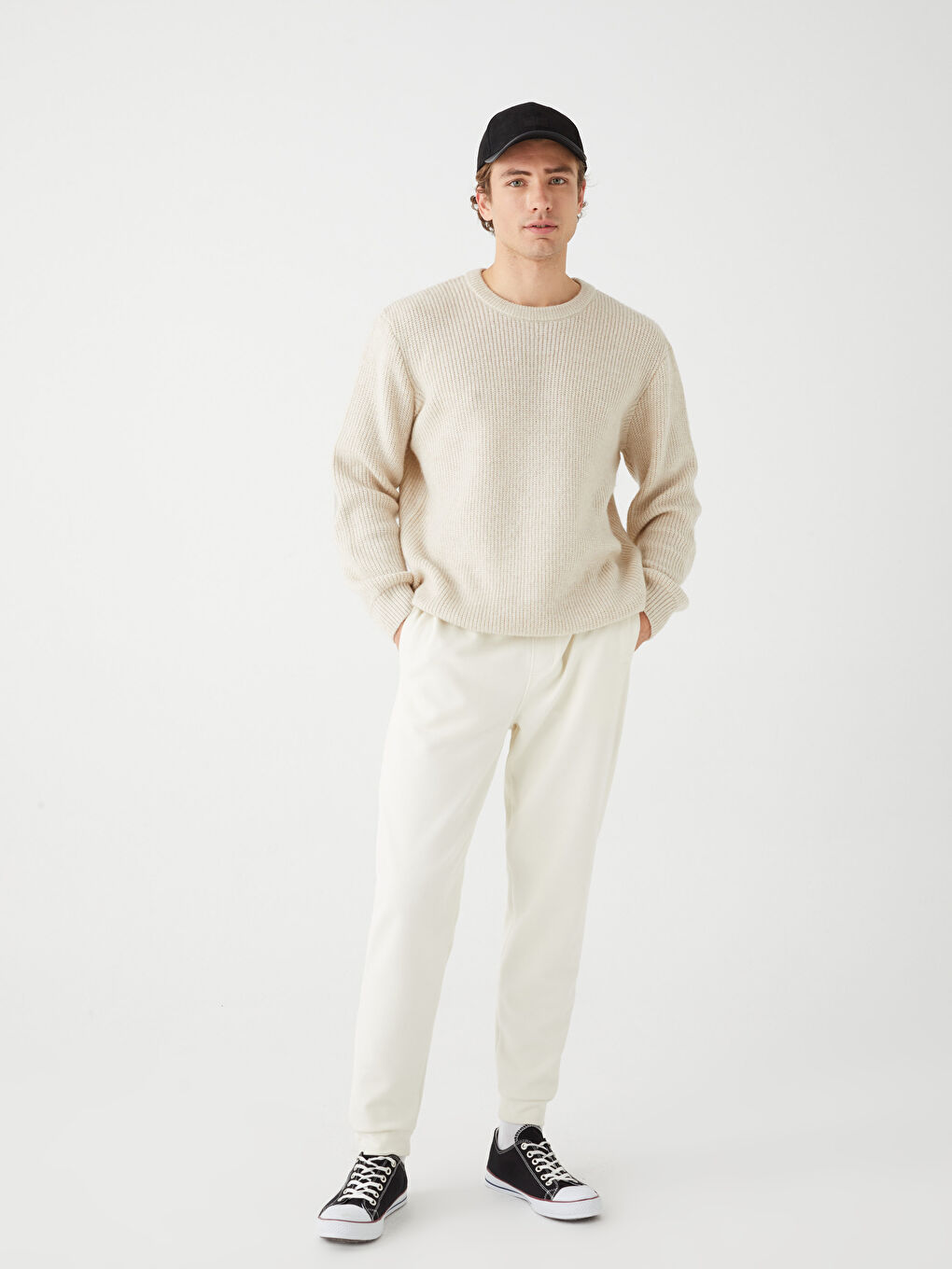 Кепка мужская с отделкой-1