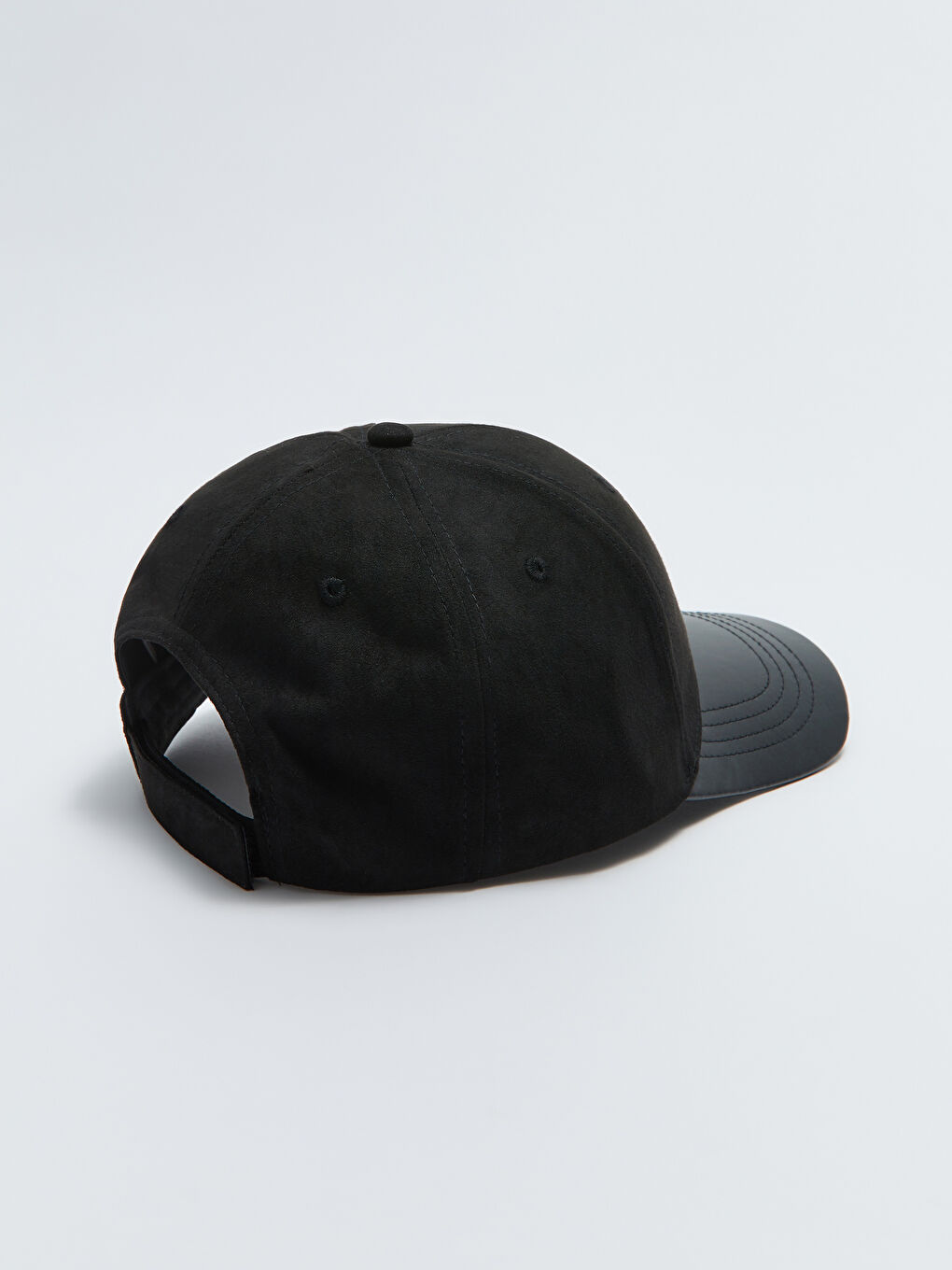 Кепка мужская с отделкой-4