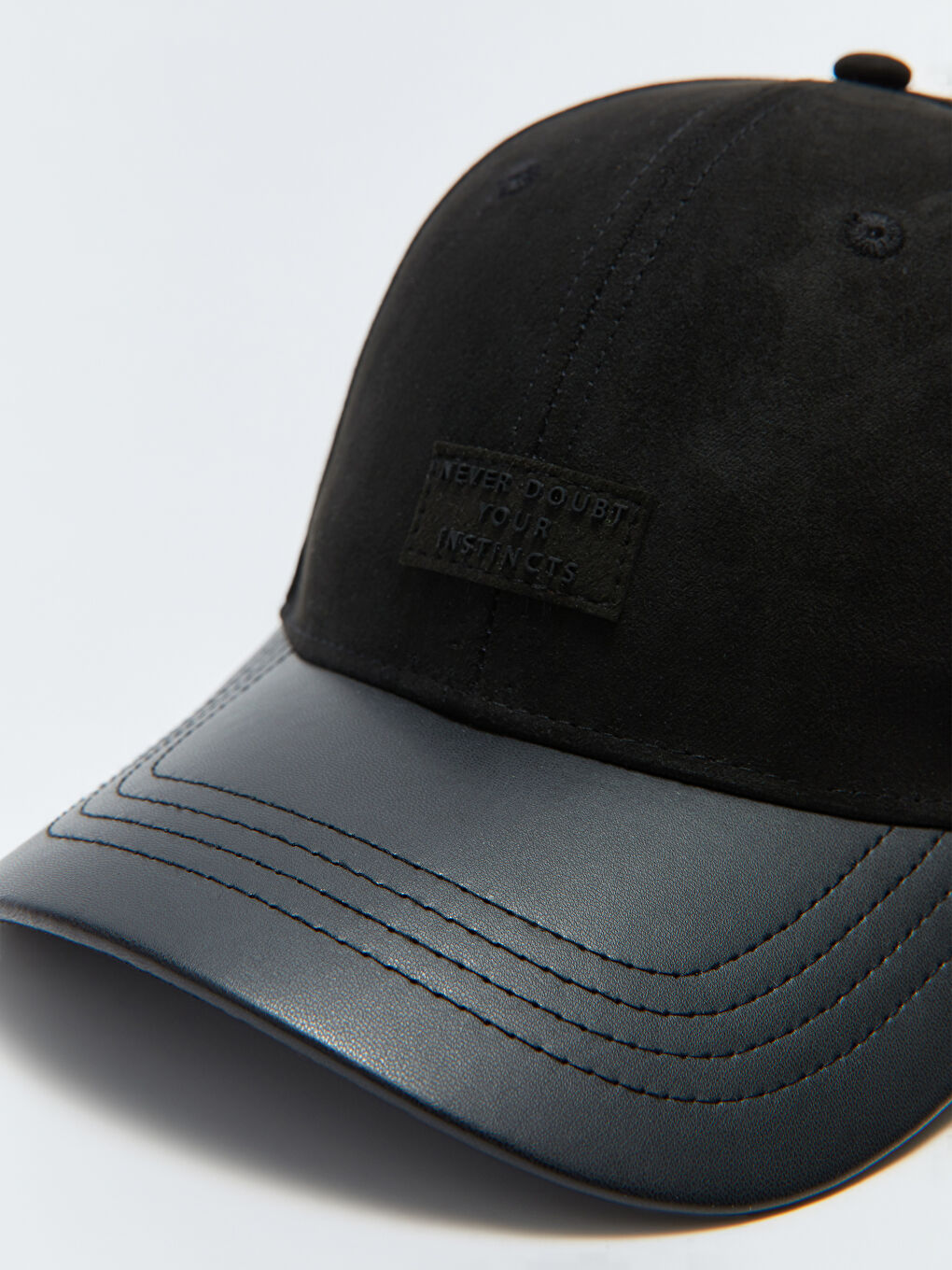 Кепка мужская с отделкой-5