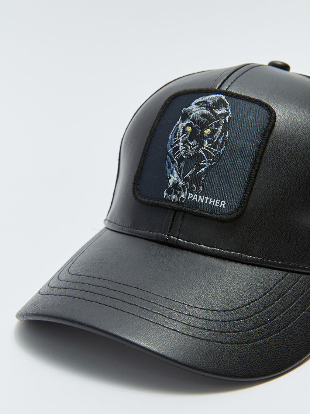 Siyah Etiket Nakışlı Erkek Kep Şapka-3