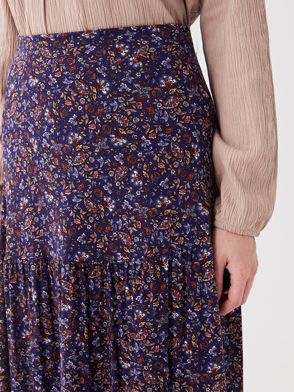 Lacivert Beli Lastikli Çiçekli Kadın Kloş Etek-4