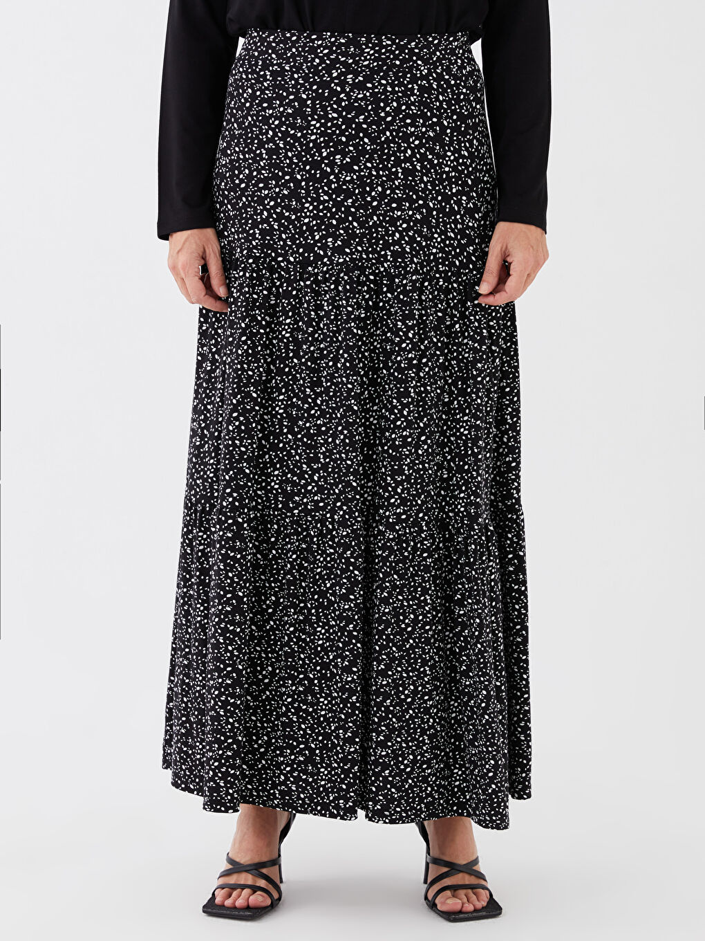 Siyah Beli Lastikli Desenli Kadın Kloş Etek-1