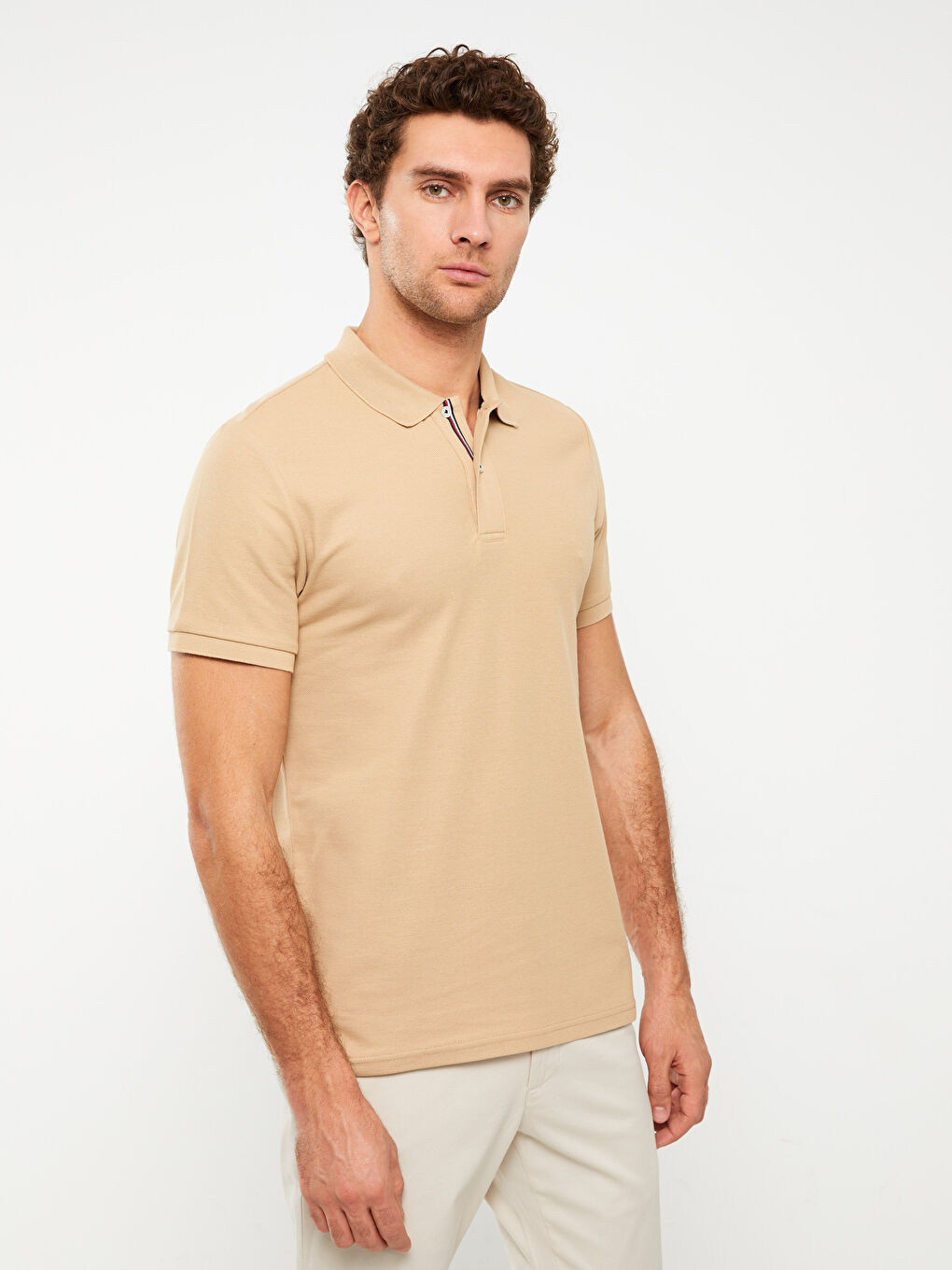 Bej Polo Yaka Kısa Kollu Erkek Tişört-1