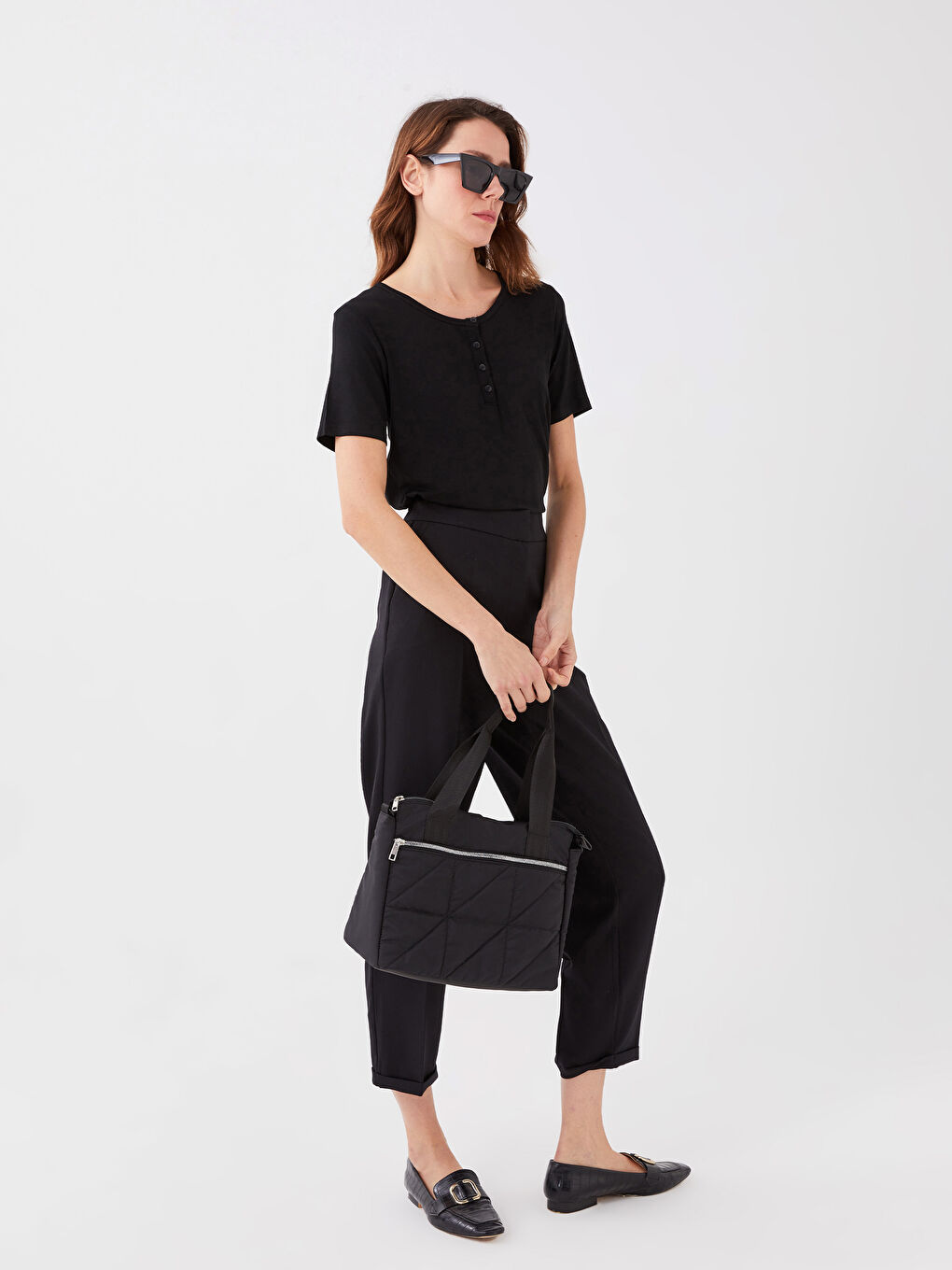 Women's Carrot Fit Plain Trousers-1