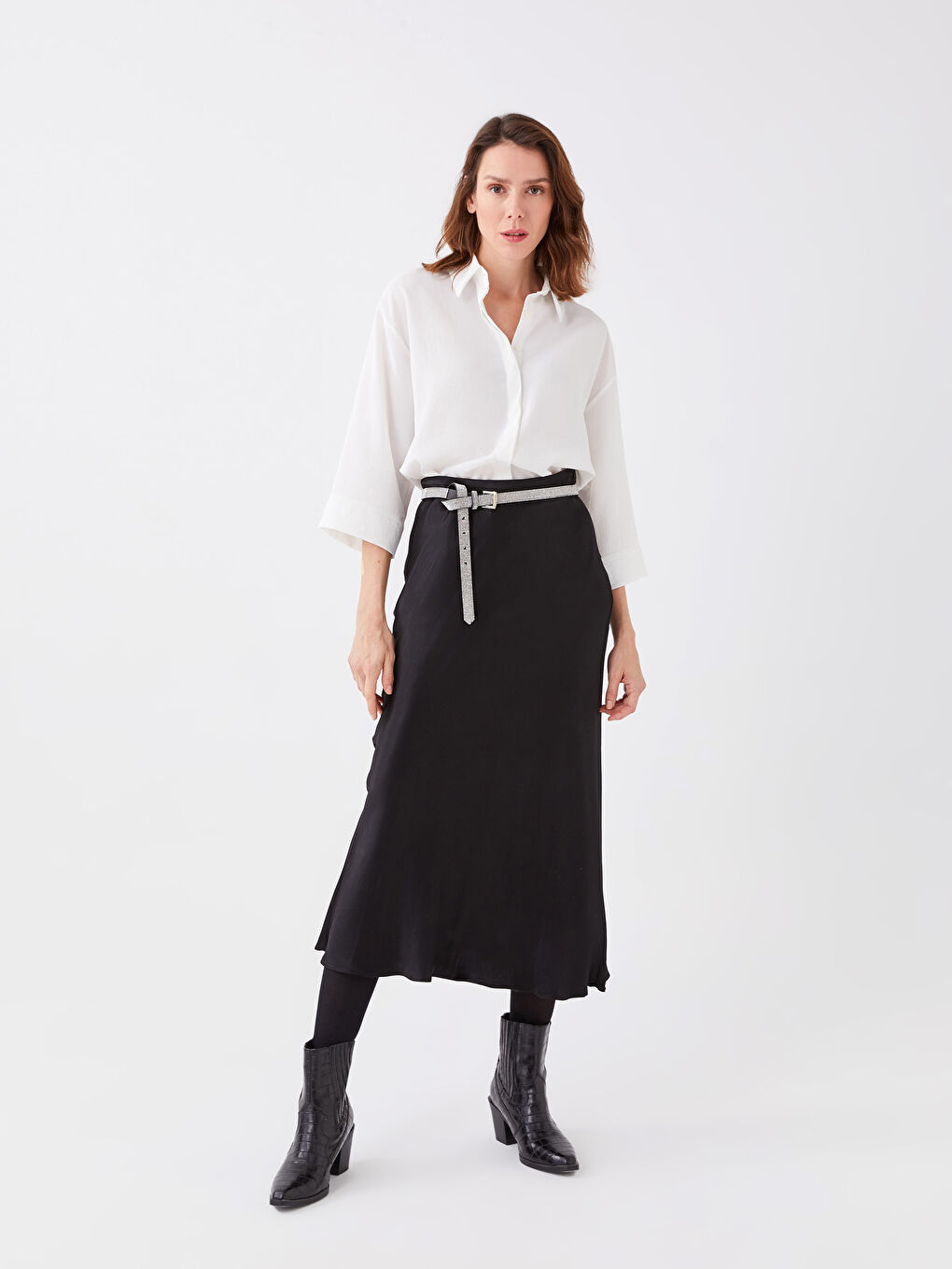 Bej Kadın Gizli Düğme Kapamalı Düz Gömlek-2