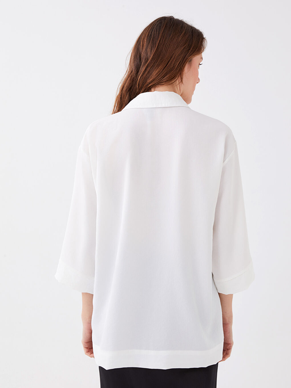 Bej Kadın Gizli Düğme Kapamalı Düz Gömlek-4