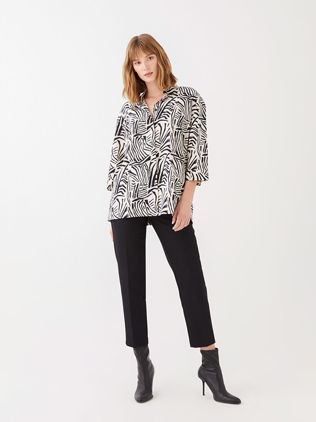 LC Waikiki Patterned Oversize Women's Shirt -S35286Z8-LU7