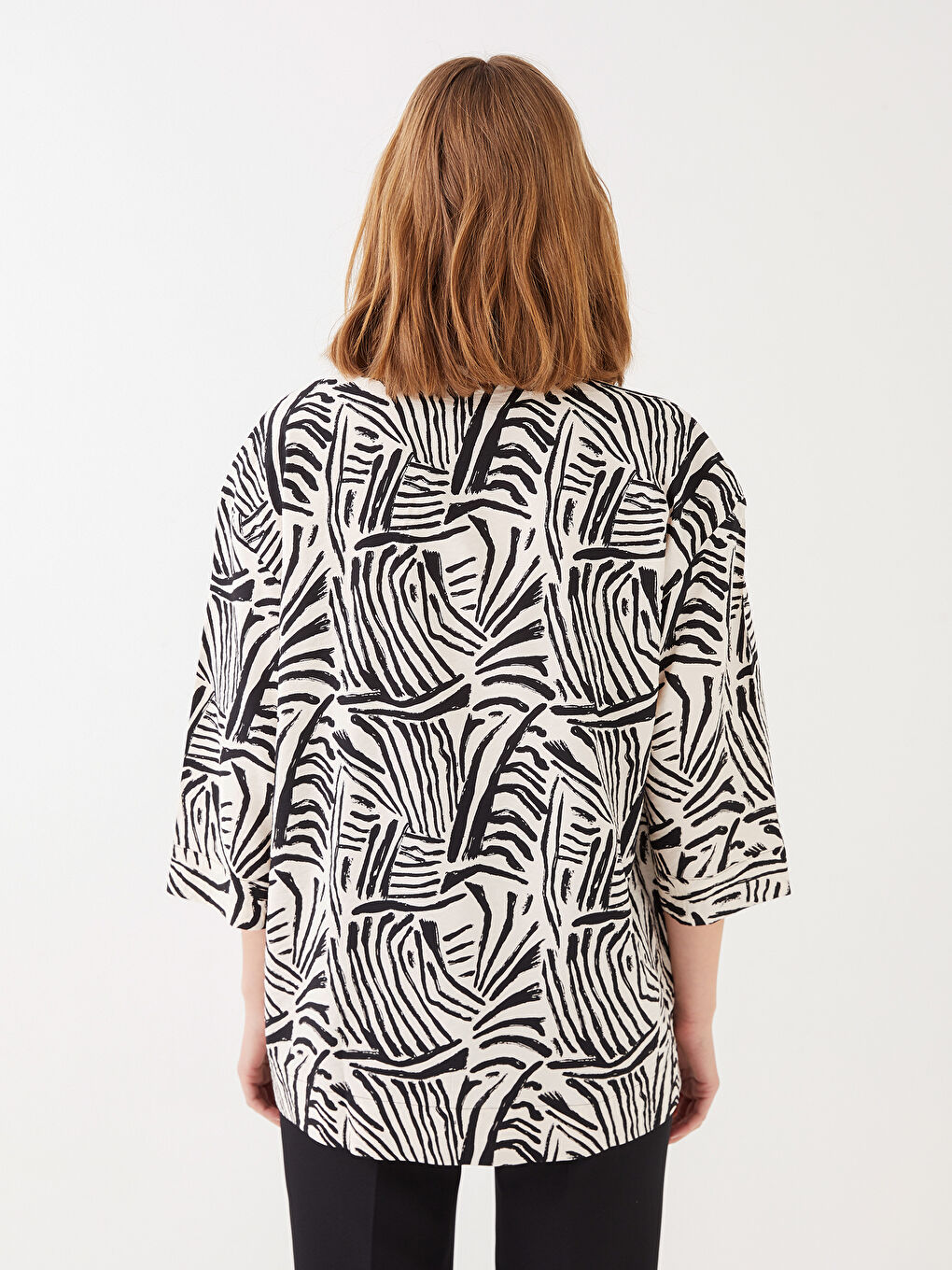 LC Waikiki Patterned Oversize Women's Shirt -S35286Z8-LU7