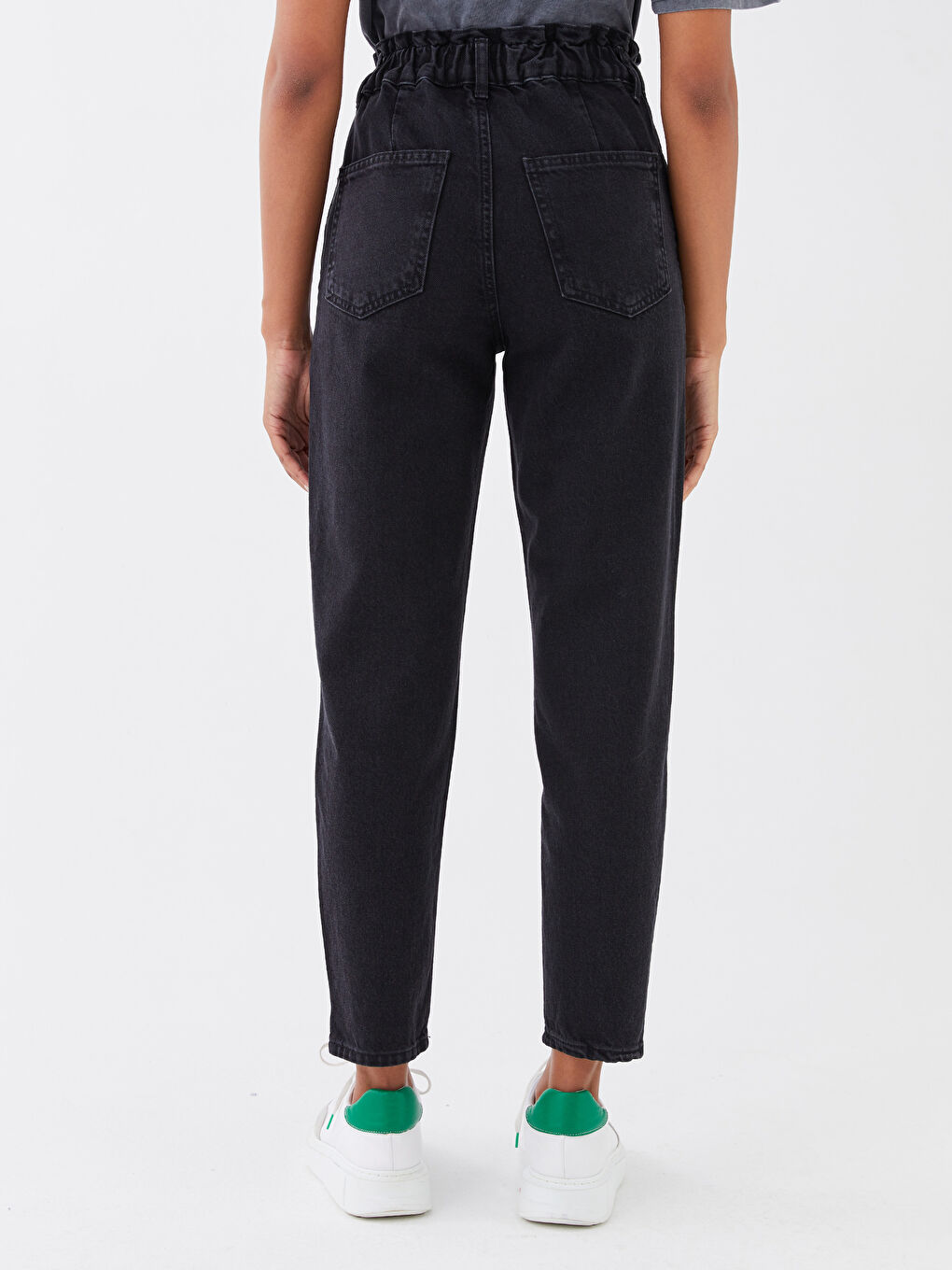 Women's High Waist Slouchy Pocket Detailed Jean Trousers-4