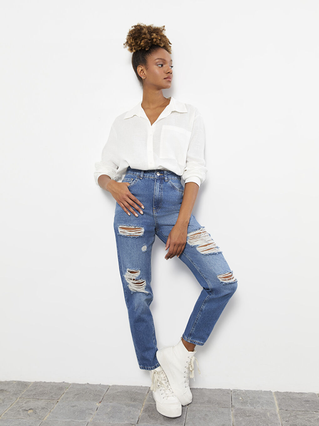 High Waist Mom Fit Ripped Detail Women's Jeans