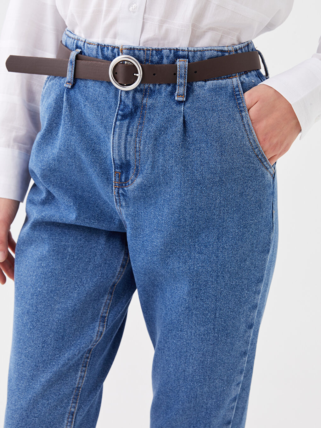 High Waist Mom Fit Belt Detailed Women's Jean Trousers -S35312Z8-507