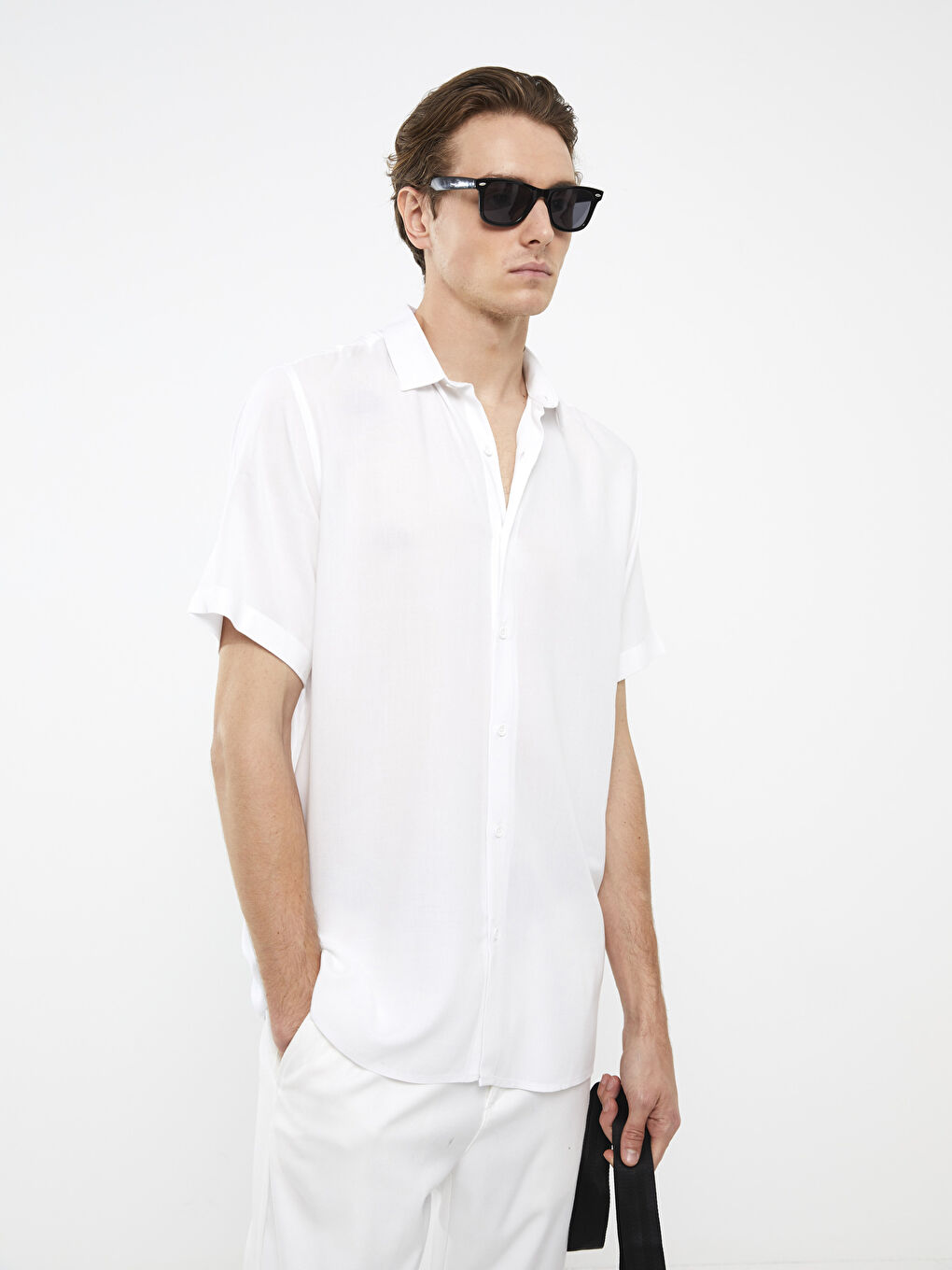 Chemise pour Hommes à Manches Courtes en Viscose Coupe Régulière-1