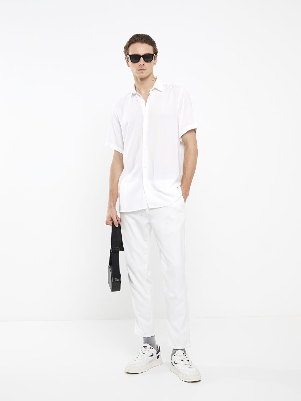 Chemise pour Hommes à Manches Courtes en Viscose Coupe Régulière-2