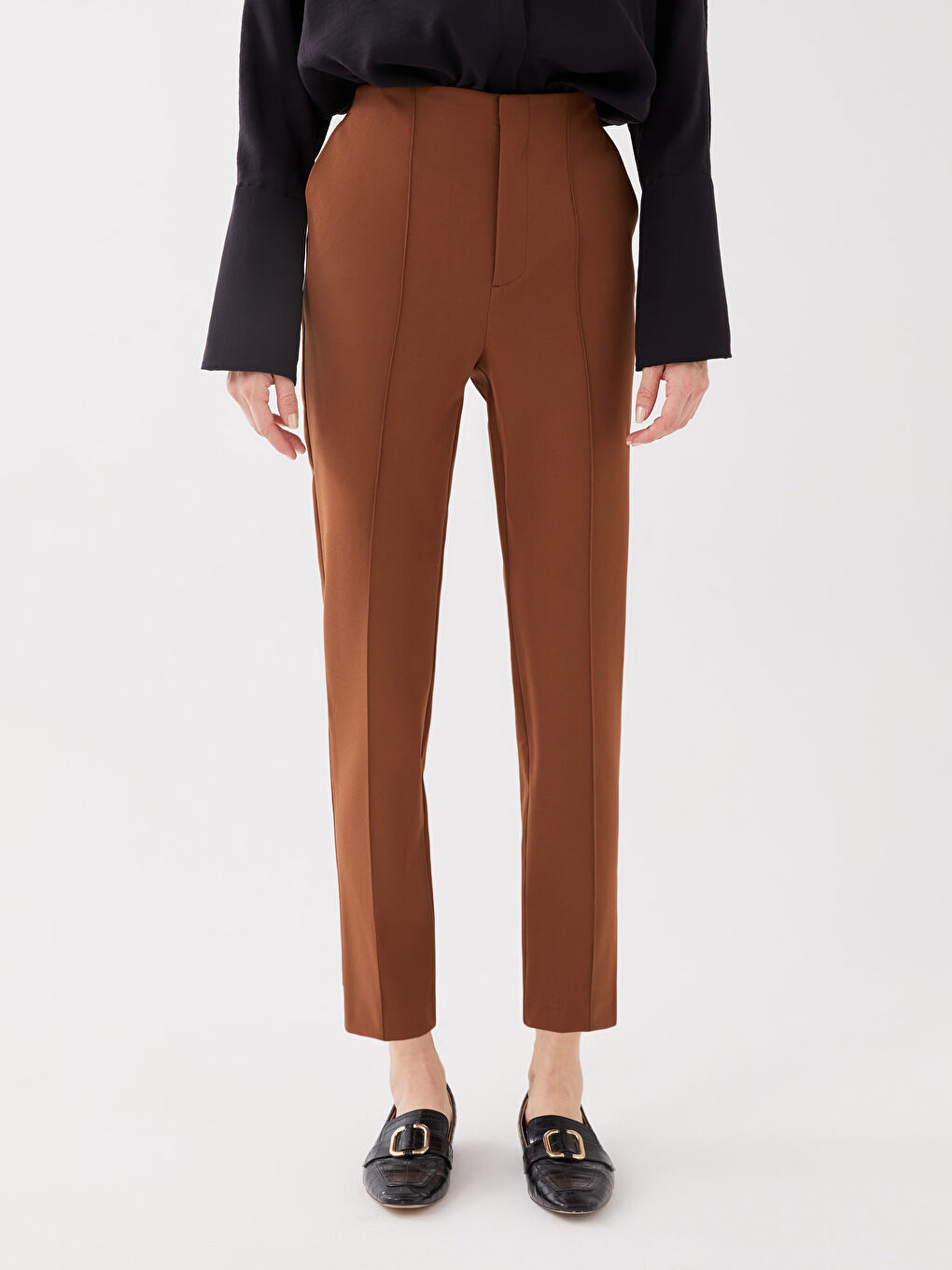 LCWAIKIKI Classic Pantalone šargarepa užeg kroja za žene -S35364Z8-HBZ