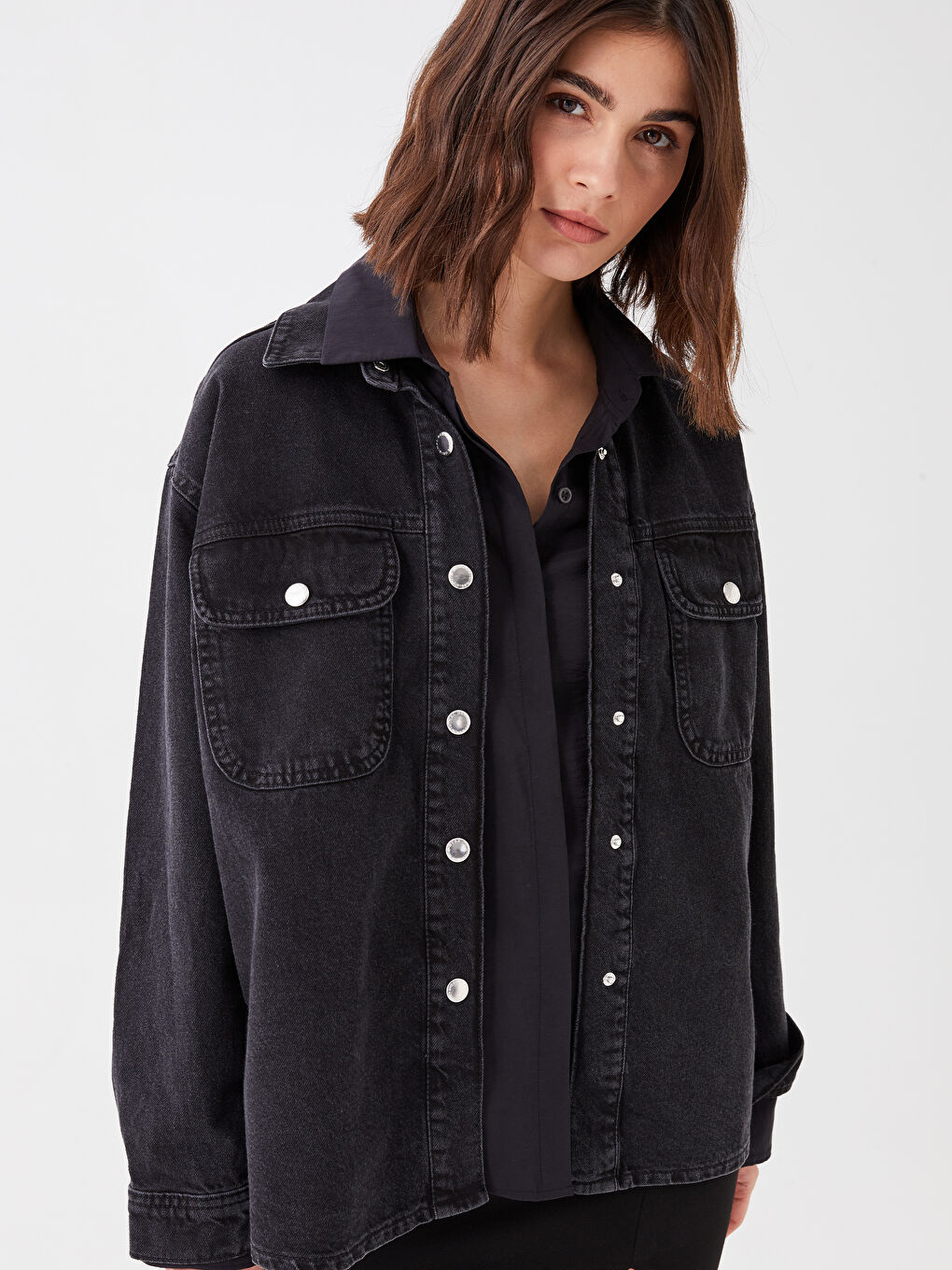 Жағалы мойын әйелдерге арналған деним джинс күртеше