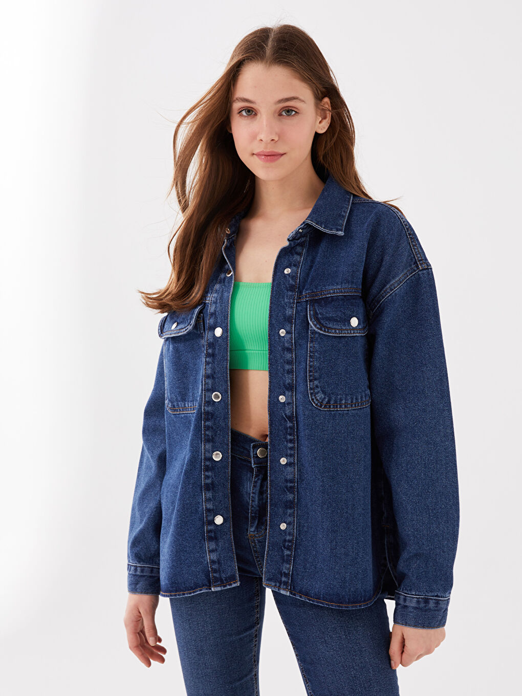 Geacă Cămașă Supradimensionată din Denim pentru Femei-1