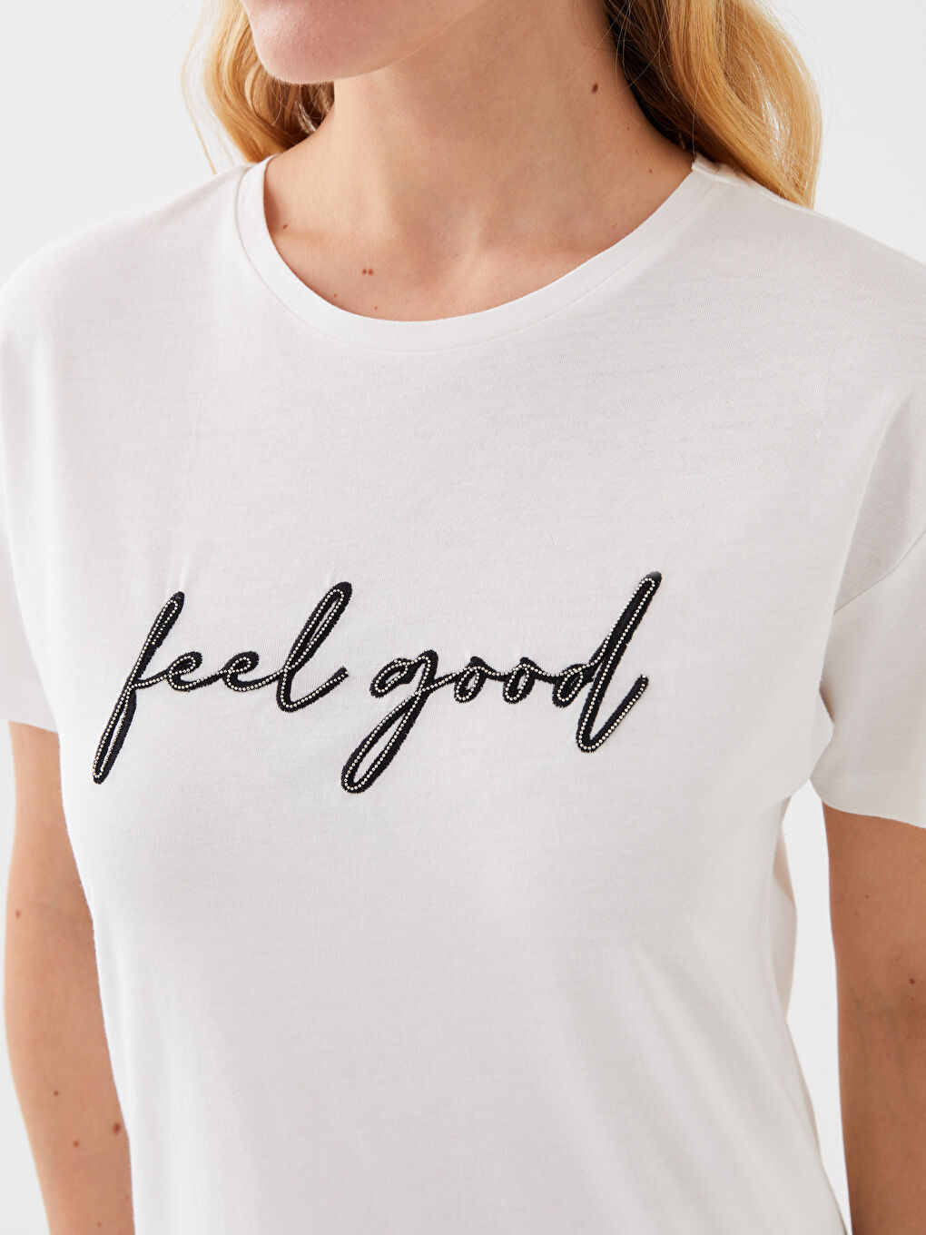 Crew Neck Embroidered Short Sleeve Women's T-Shirt-6