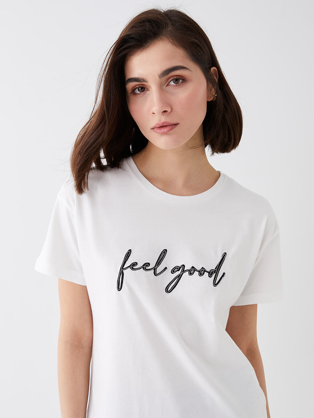 Crew Neck Embroidered Short Sleeve Women's T-Shirt-3