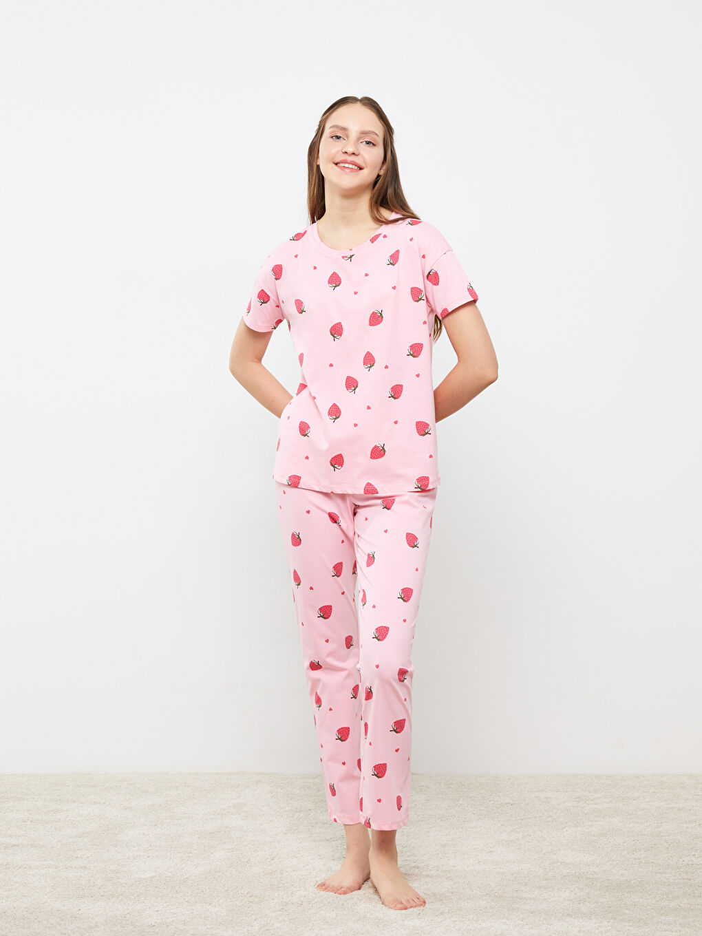 Crew Neck Printed Short Sleeve Women's Pyjama Set