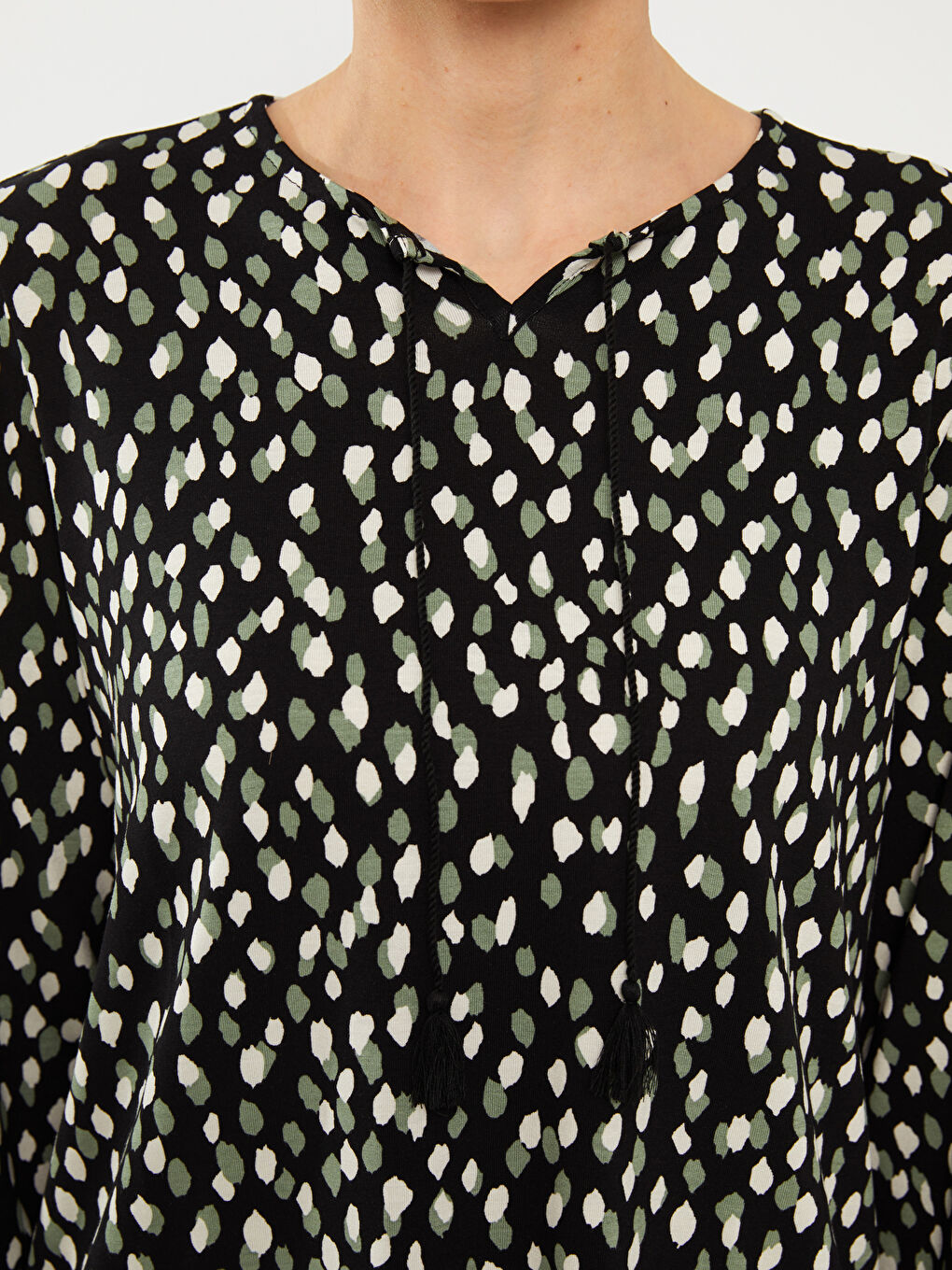 T-shirt à Manches Longues à Col Lavallière Imprimé pour Femmes-3