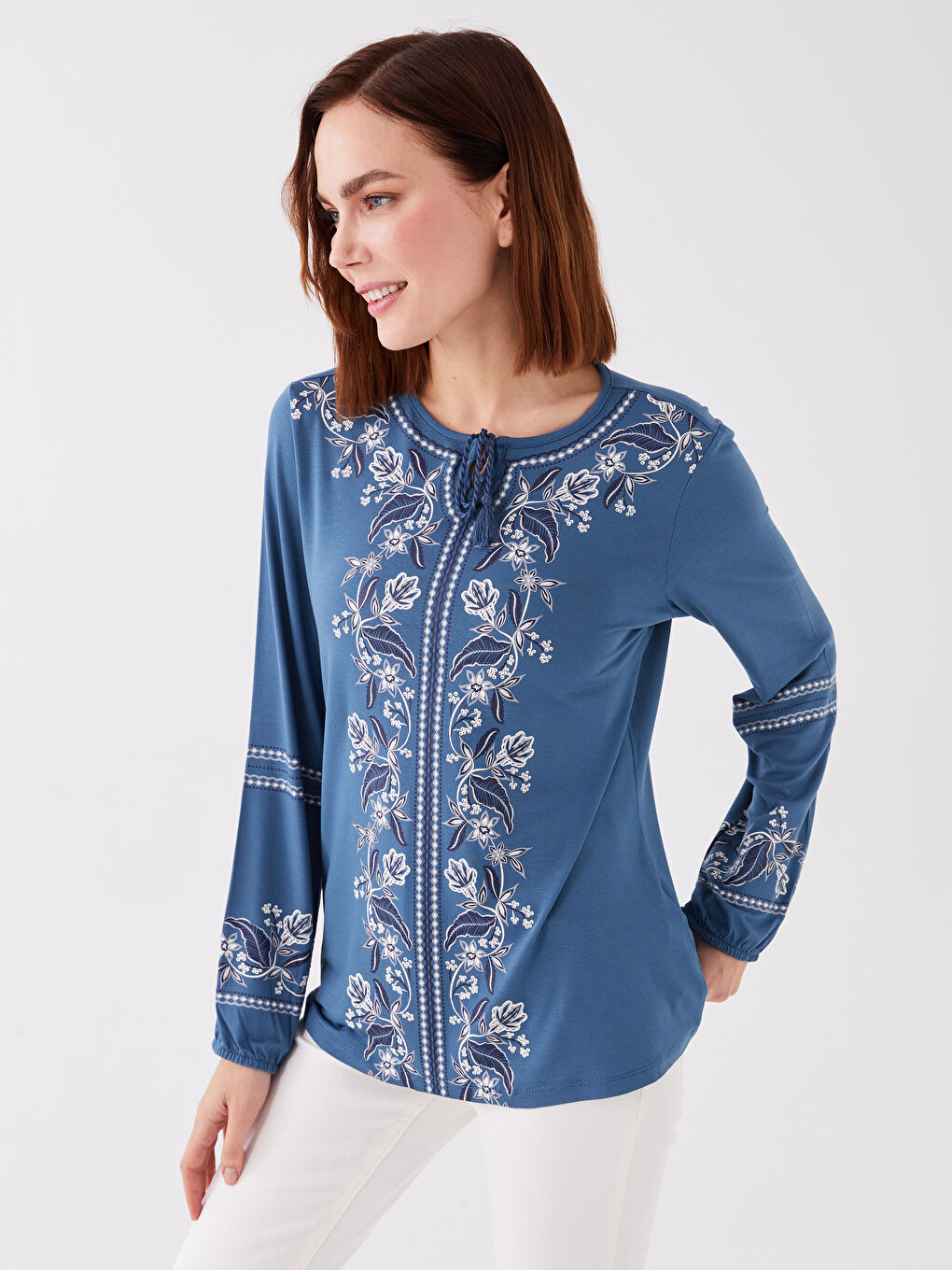 LCW Grace Indigo Bağlamalı Yaka Nakışlı Uzun Kollu Kadın Bluz - 1