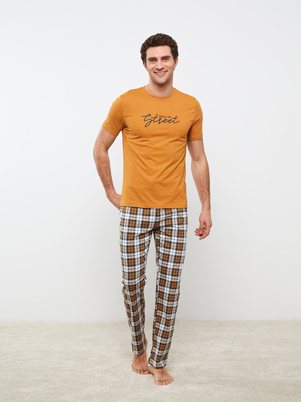 Regular Fit Plaid Men's Pyjama Set -S35789Z8-LUG