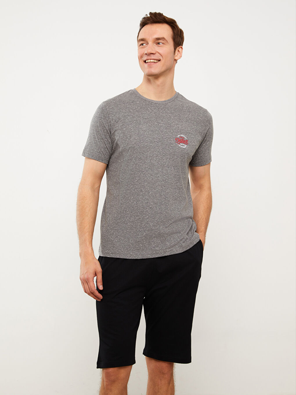 Gri Standart Kalıp Erkek Şortlu Pijama Takımı-2