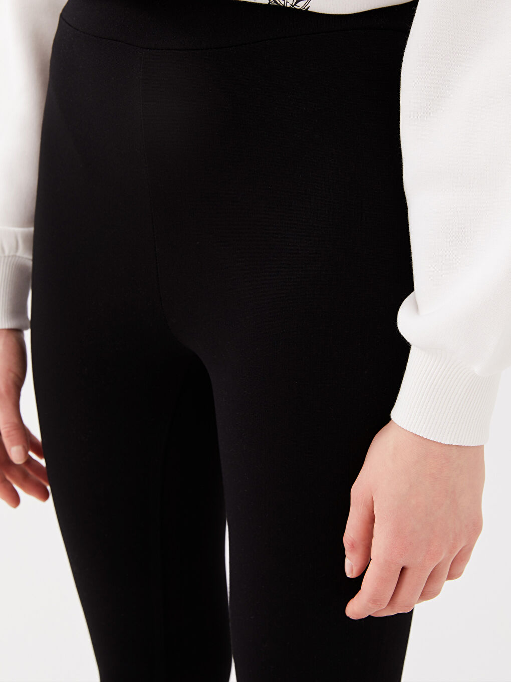 Women's Elastic Waist Straight Interlock Leggings -S35843Z8-CVL