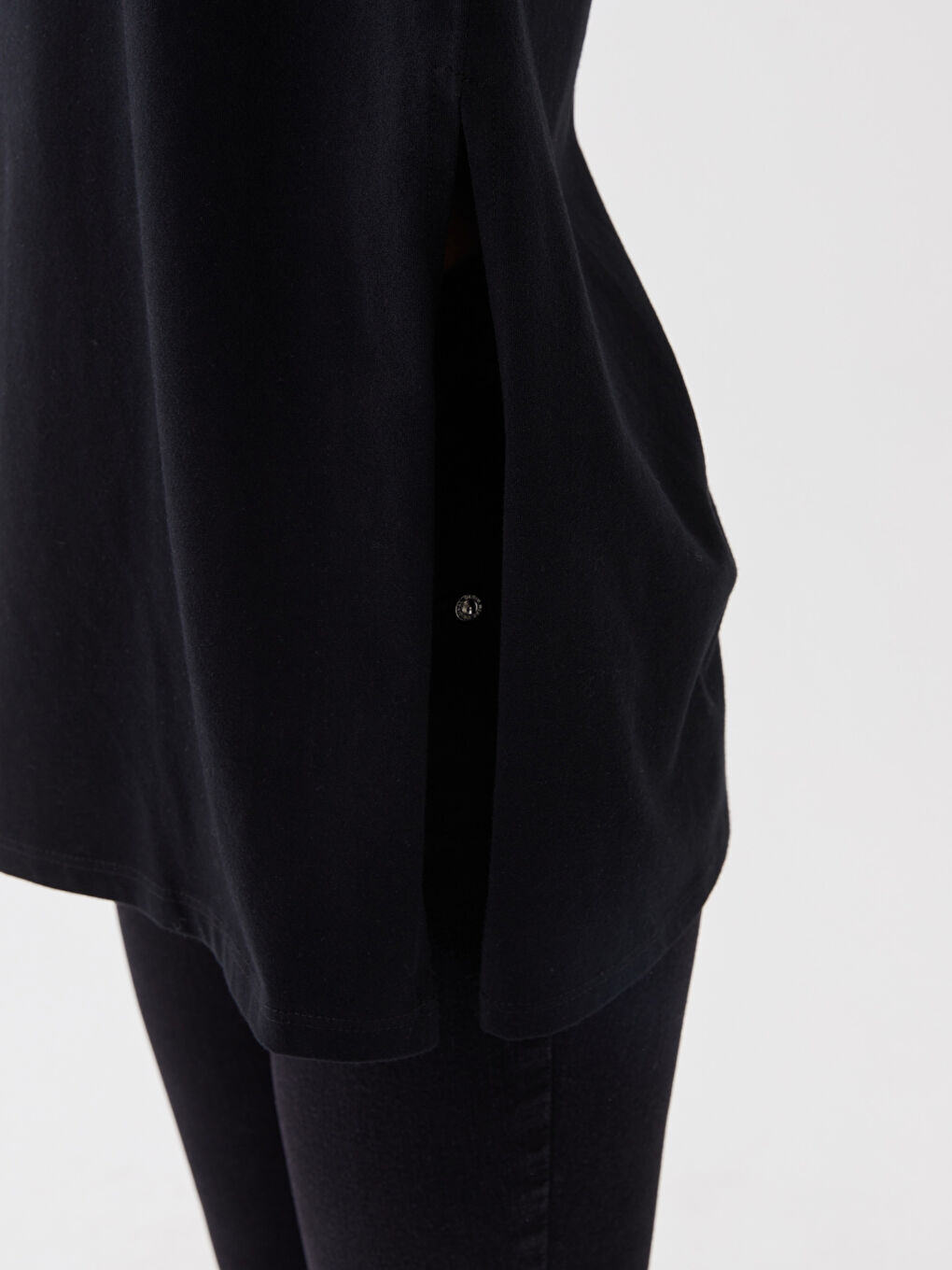 Siyah Kadın Bisiklet Yaka Kısa Kollu Tunik-3