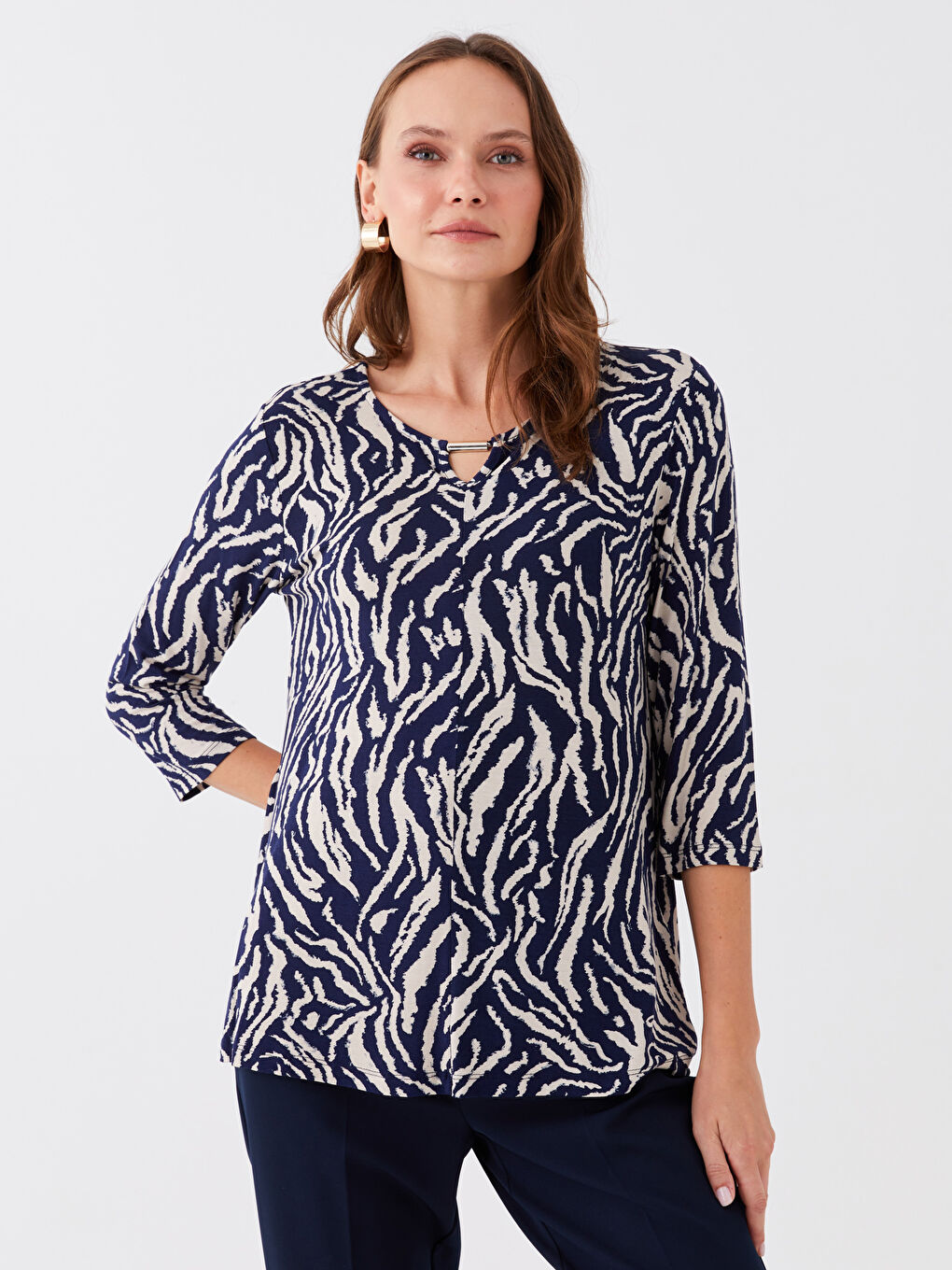 Lacivert Bisiklet Yaka Desenli Kadın Bluz