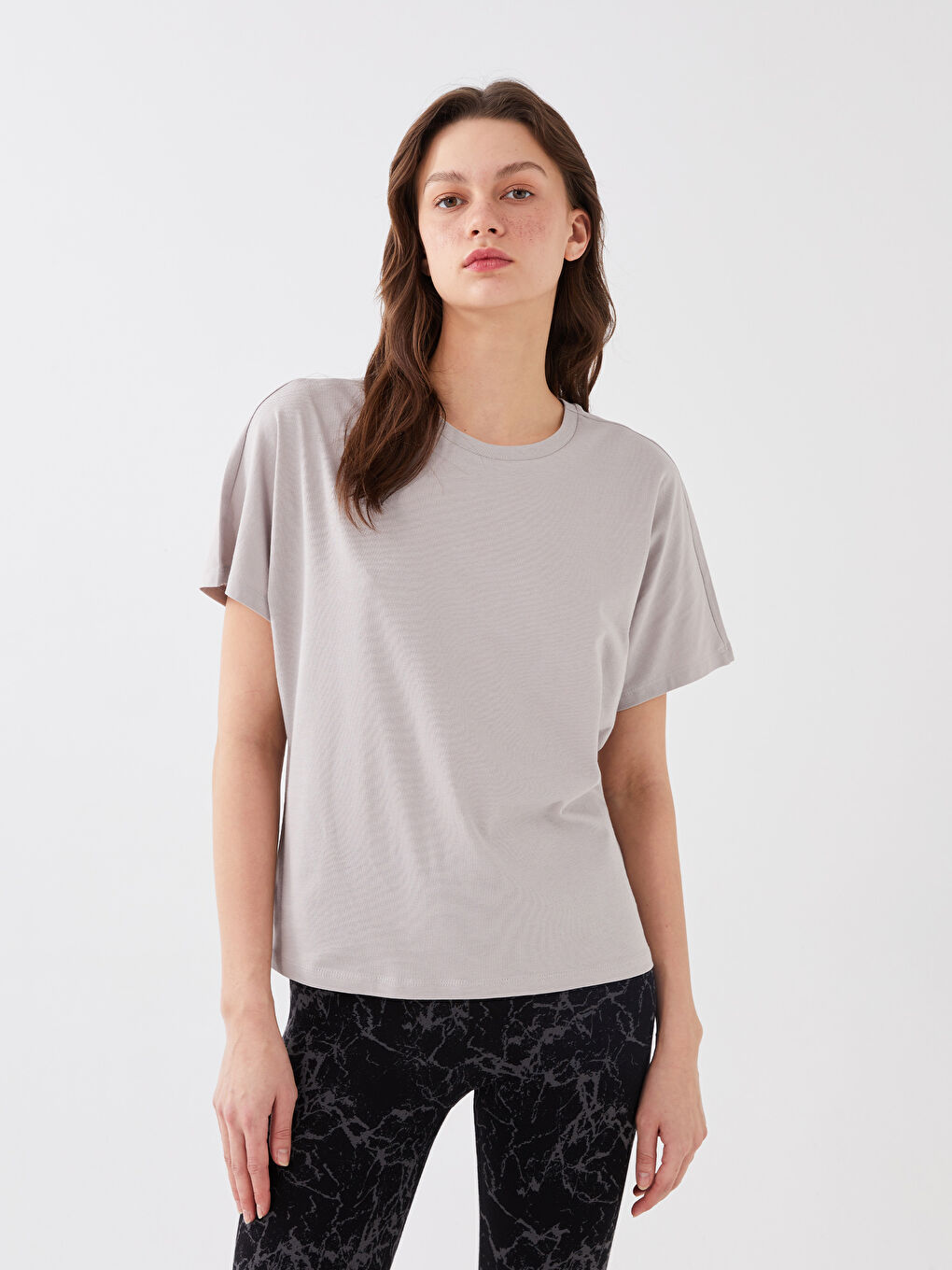 T-Shirt Femme Col Rond Coupe Droite Manches Courtes