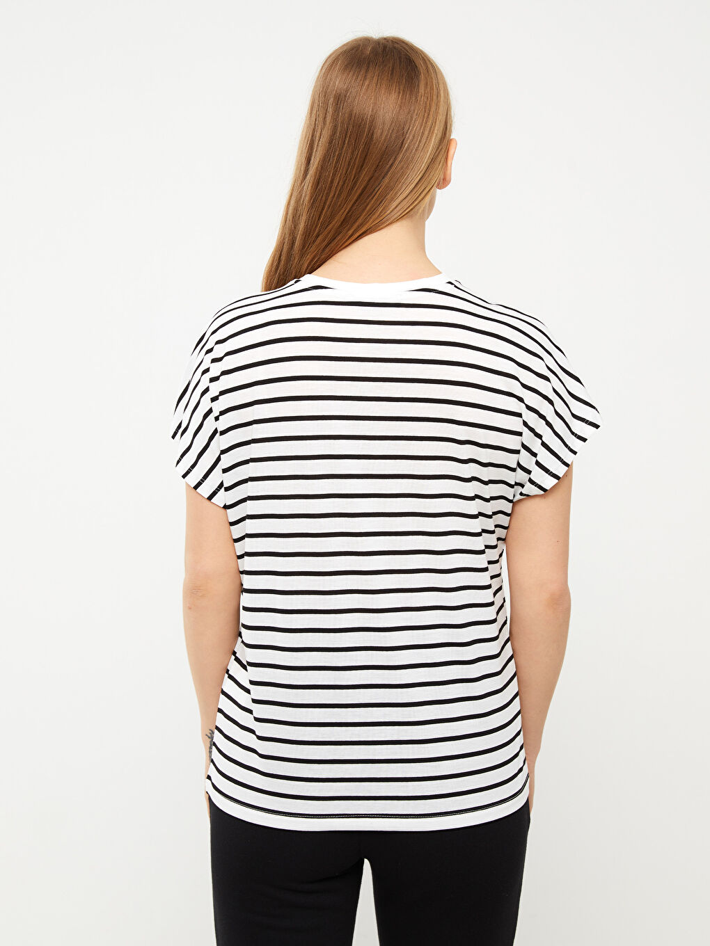 Crew Neck Striped Short Sleeve Oversize Women's T-Shirt-4