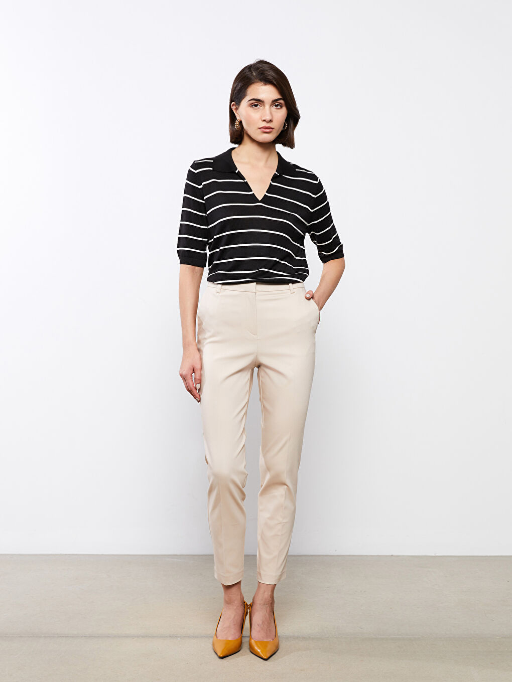 كنزة صوفية أسود امرأة -S35885Z8-LEG