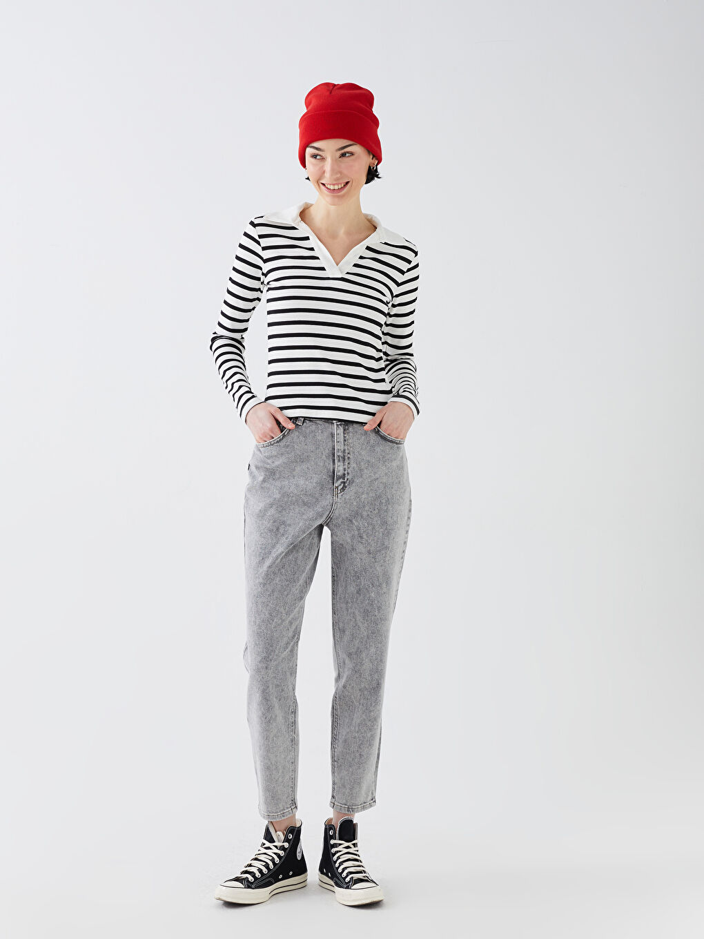 Beyaz Polo Yaka Çizgili Uzun Kollu Kadın Tişört-2